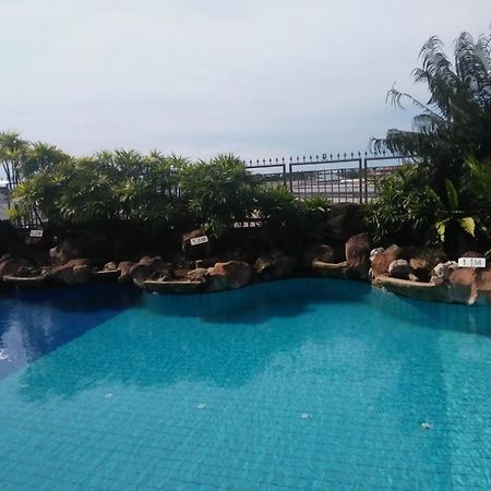 Grand Palace Hotel Miri Exterior foto